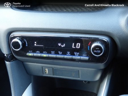 2024 Toyota Yaris - thumbnail 14