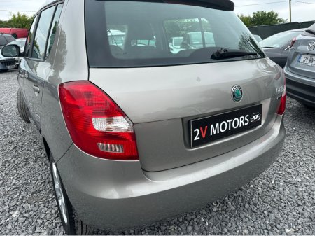 2012 Skoda Fabia AMBITION 1.2 HTP 60HP 4DR LOW KM €5,999 thumbnail