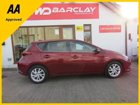 2018 Toyota Auris Hybrid Luna 4DR Auto €16,950 thumbnail