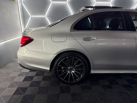 2016 Mercedes-Benz E Class E 220 D AMG LINE A/T €17,950 thumbnail