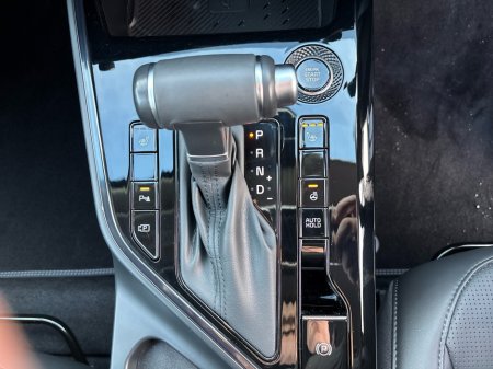 2025 Kia Niro HEV SEM €36,950 thumbnail