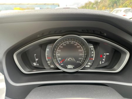 2016 Volvo V40 Cross Country 2.0L Diesel Automatic (9040) €13,495 thumbnail