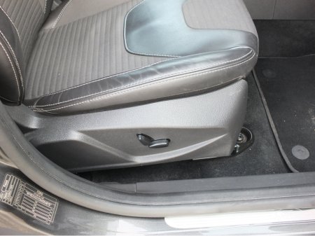 2017 Ford Focus 1.0 T TITANIUM X 125PS 5DR €10,950 thumbnail