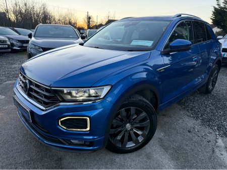 2019 Volkswagen T-Roc - view 2