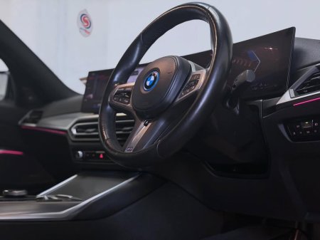 2022 BMW 3 Series - thumbnail 10
