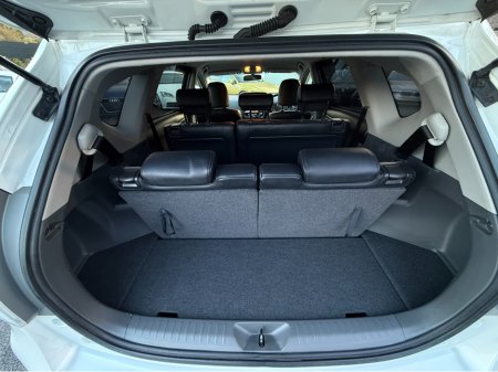 2013 Toyota Prius Alpha - thumbnail 6