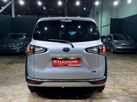 2020 Toyota Sienta - thumbnail 4