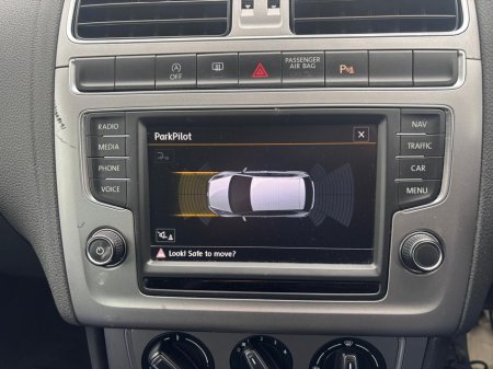 2016 Volkswagen Polo - thumbnail 12