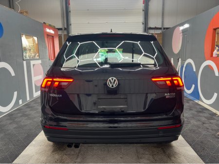 2019 Volkswagen Tiguan €24950! 2019 VOLKSWAGEN TIGUAN 2.0 TDI AUTOMATIC 4MOTION COMFORT 2.0 AUTOMATIC / CRUISE CONTROL / REVERSE CAMERA €24,950 thumbnail