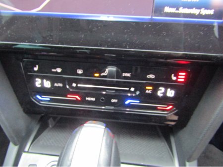 2022 Volkswagen Passat R-LINE 2.0 TDI D7F 150 4DR AUTO thumbnail