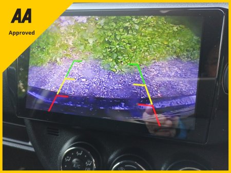 2015 Toyota Yaris 1.3  1320CC 4 CYLINDER PETROL AUTOMATIC PUSH BUTTON START FACTORY IMMOBILISER TOYOTA SAFETY SENSE ONLY 50,176KMS COMPREHENSIVE SERVICE HISTORY (10 STAMPS) JUST FULLY SERVICED NEW NCT& 1 YEAR ROADTAX €11,749 thumbnail