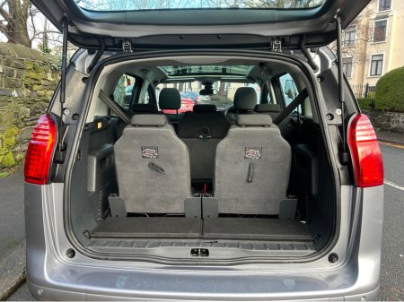 2017 Peugeot 5008 ACTIVE PETROL PANORAMIC GLASS ROOF €11,995 thumbnail