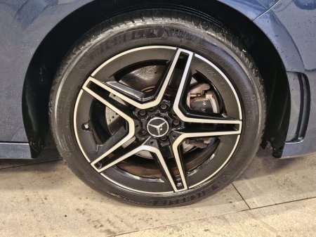 2021 Mercedes-Benz A Class A 250 E PHEV A/T AMG Line €26,950 thumbnail