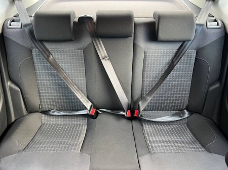 2016 Volkswagen Polo COMFORTLINE 1.2 TSI // 15" ALLOYS // NCT UNTIL 2028 // DIGITAL CLIMATE CONTROL €12,900 thumbnail