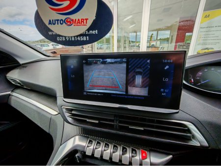 2022 Peugeot 5008 ALLURE BLUEHDI S/S €35,800