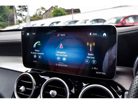 2021 Mercedes-Benz GLC Class 220d AMG 4Matic Auto thumbnail