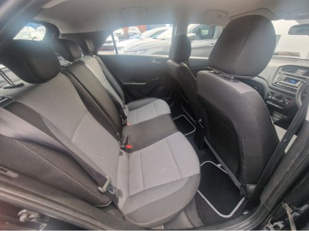 2017 Hyundai i20 - thumbnail 21