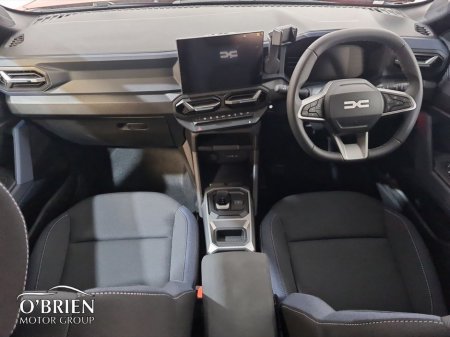 2026 Dacia Duster Journey HEV €35,700