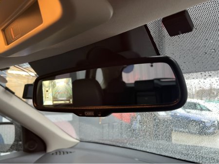 2020 Mitsubishi Outlander €23950! 2020 MITSUBISHI OUTLANDER PHEV G 2.4 AUTOMATIC / CRUISE CONTROL / 360° PARKING CAMERA / ELECTRIC HEATED SEATS / PADDLE SHIFTERS / HEATED STEERING WHEEL €23,950 thumbnail