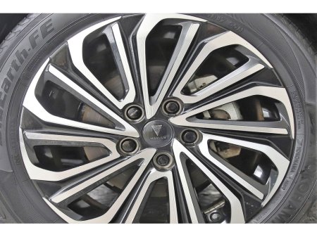 2023 Toyota Prius 1.8 SELF CHARGING HYBRID *MODELLISTA ALLOY WHEELS*REVERSE CAM*PARK SENSORS* €31,890 thumbnail