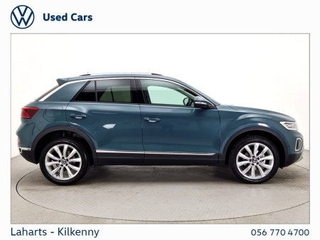 2025 Volkswagen T-Roc STYLE 75 PLUS 2.0TDI 116HP €40,950 thumbnail