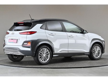 2021 Hyundai Kona 1.0 T-GDI KAUAI EXECUTIVE BI-TONE ROOF 6SPD €19,890 thumbnail