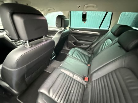 2018 Volkswagen Passat ALLTRACK 4WD - 2.0L DIESEL - AUTO - 12M WARRANTY - CAR: 1629 thumbnail