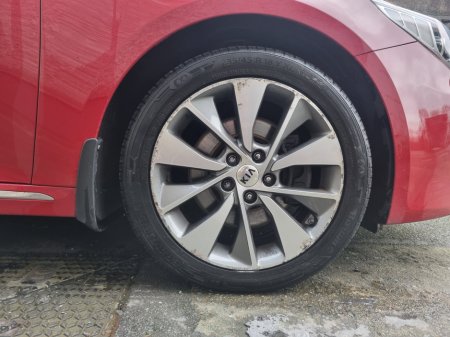 2017 Kia Optima 1.7 D Platinum €7,499 thumbnail