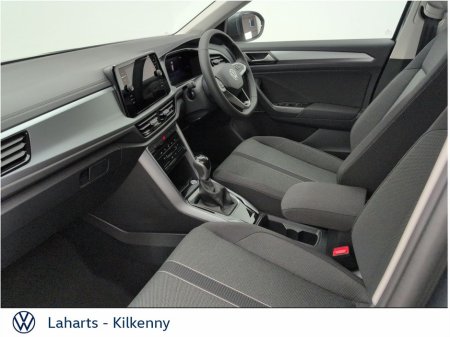 2025 Volkswagen T-Roc EDITION 75 2.0TDI 116HP €38,950 thumbnail