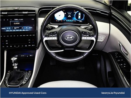 2022 Hyundai Tucson 2WD Executive Plus thumbnail