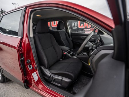 2018 Nissan Qashqai - thumbnail 19