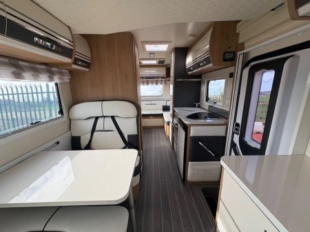 2024 Ford Transit - thumbnail 18