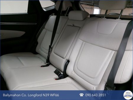 2023 Hyundai Tucson 2WD Executive thumbnail