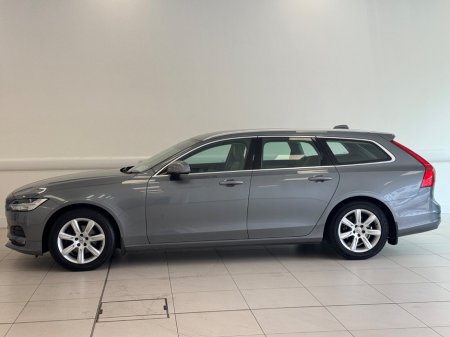 2018 Volvo V90 D4 190hp Momentum Geartronic €26,750