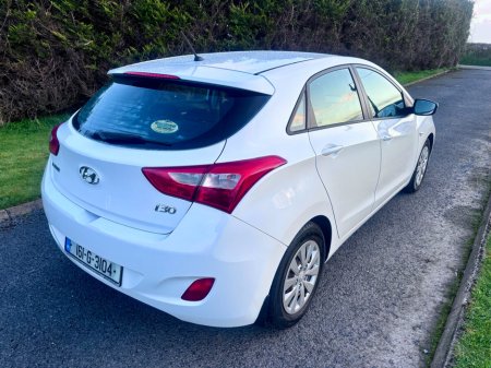 2016 Hyundai i30 - thumbnail 12