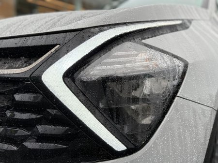 2024 Kia Sportage HEV Anniversary Edition €39,995 thumbnail