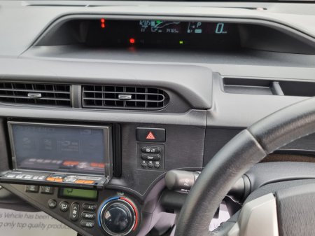 2014 Toyota Aqua - thumbnail 15