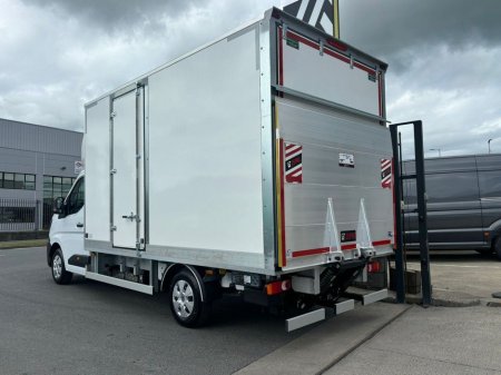 2025 Renault Master Luton Box Body with Tail Lift