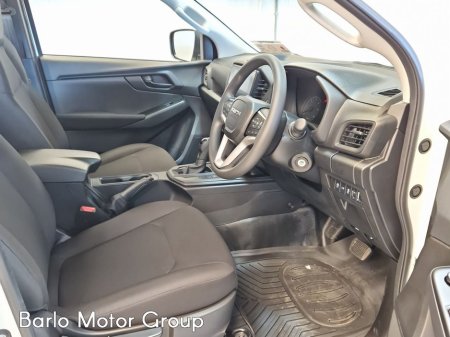 2026 Isuzu D-MAX - thumbnail 9