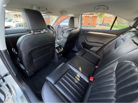 2021 Skoda Superb - thumbnail 22