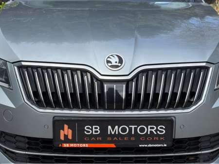 2016 Skoda Superb - thumbnail 10