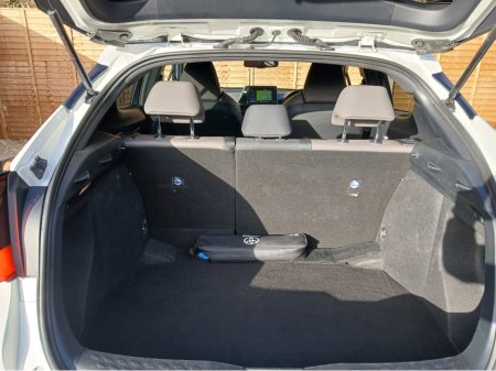 2022 Toyota C-HR - thumbnail 6