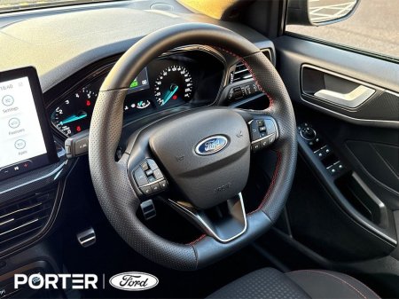 2024 Ford Focus ST-Line 1.0L EcoBoost 125PS mHEV €27,950 thumbnail