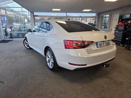 2016 Skoda Superb - thumbnail 6