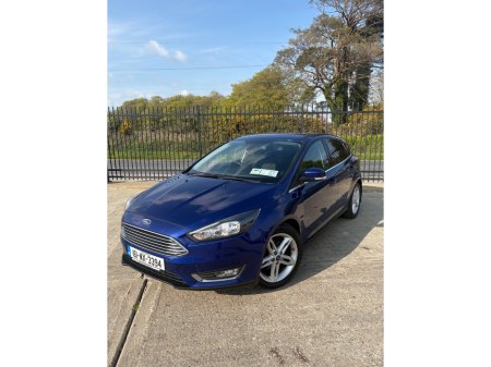 2016 Ford Focus - photo 2