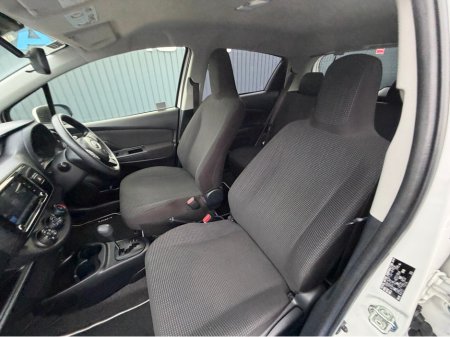 2019 Toyota Yaris - thumbnail 47