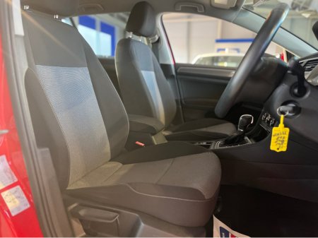 2016 Volkswagen Golf DBA-AUCJZ 1.2 Tsi Dsg Automatic €13,950 thumbnail