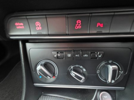 2017 Audi Q3 - thumbnail 13