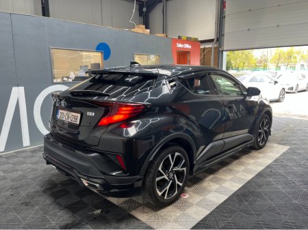 2020 Toyota C-HR - thumbnail 2