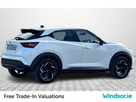 2025 Nissan Juke - thumbnail 2